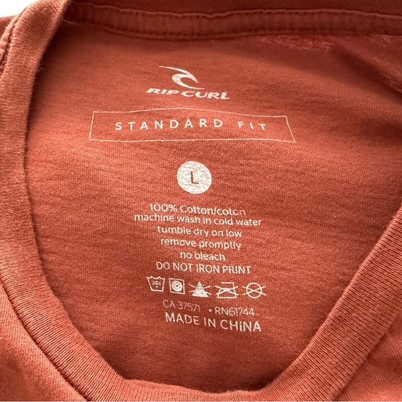 RIP CURL Aloha Pineapple Tropical Tee Shirt Standard Fit Men L Large - Picture 4 of 5